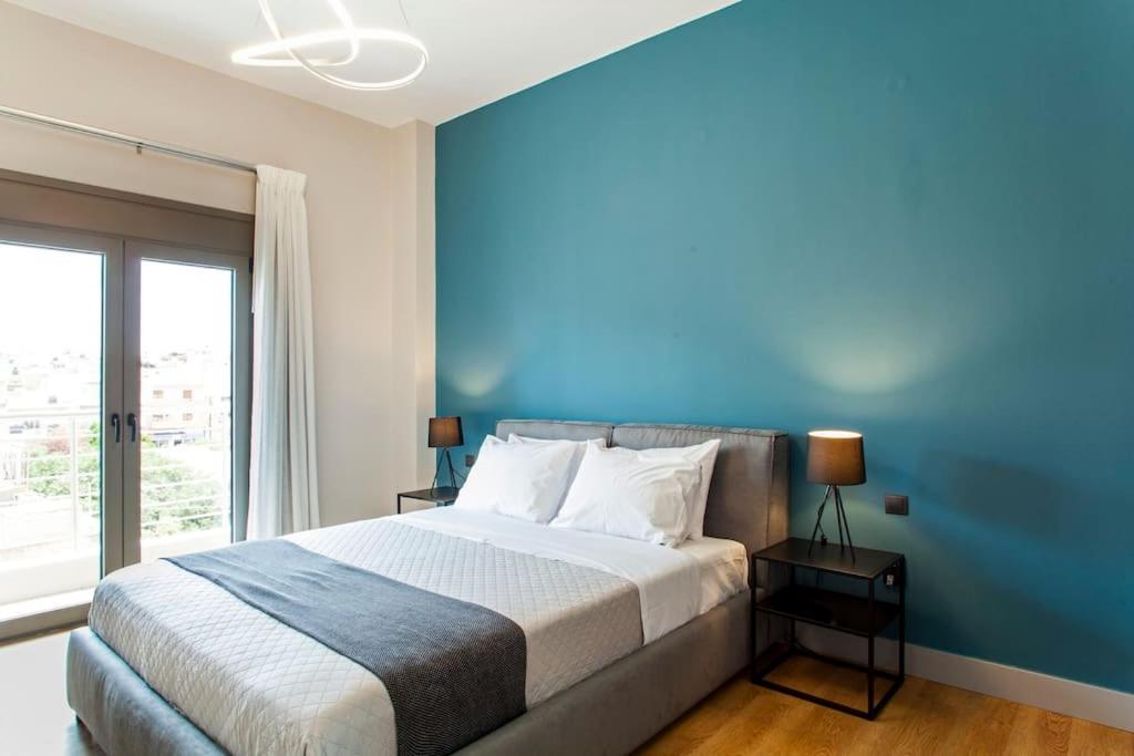 Minimal Loft Art With Sea View Over Heraklion Harbour Dış mekan fotoğraf