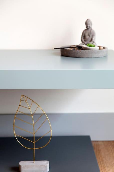 Minimal Loft Art With Sea View Over Heraklion Harbour Dış mekan fotoğraf